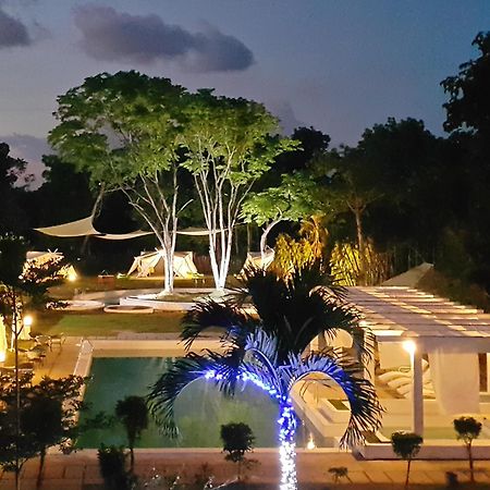 קלמבה Blue Hotel And Resort מראה חיצוני תמונה