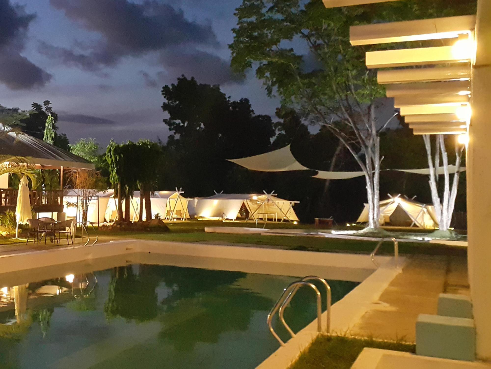 קלמבה Blue Hotel And Resort מראה חיצוני תמונה